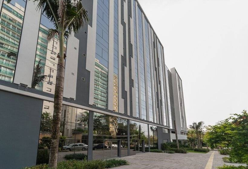 هتل Laghetto Stilo Higienopolis