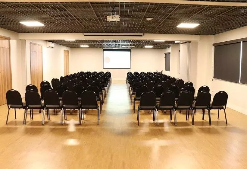 ホテル Laghetto Stilo Higienopolis