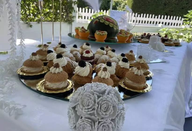 Hotelli Le Ceramiche