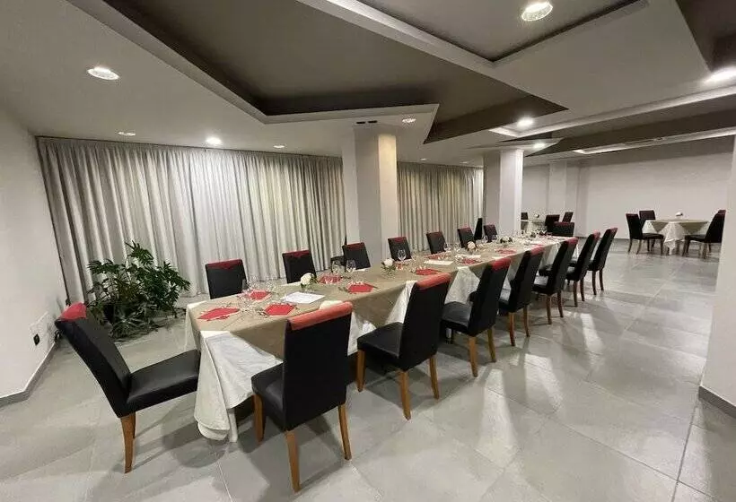 Hotelli Le Ceramiche