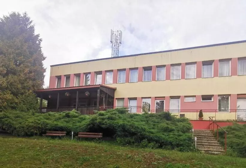 Hotelli Penzion Zornicka