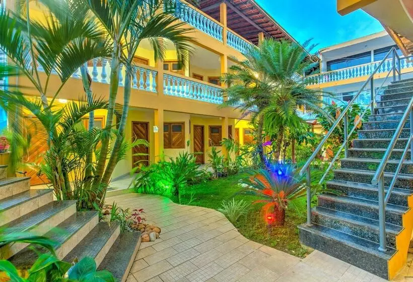 ホテル Pousada Raisis