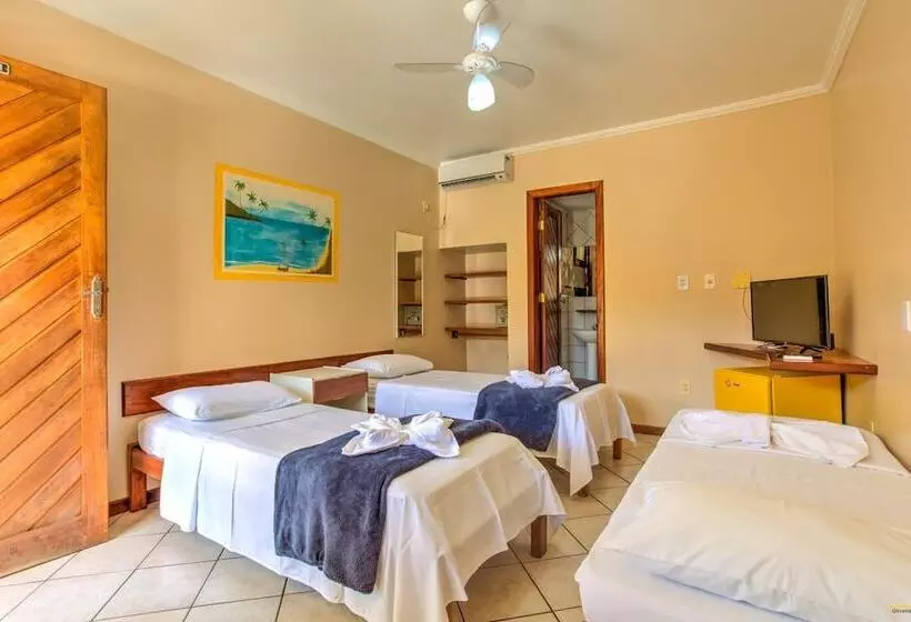 ホテル Pousada Raisis