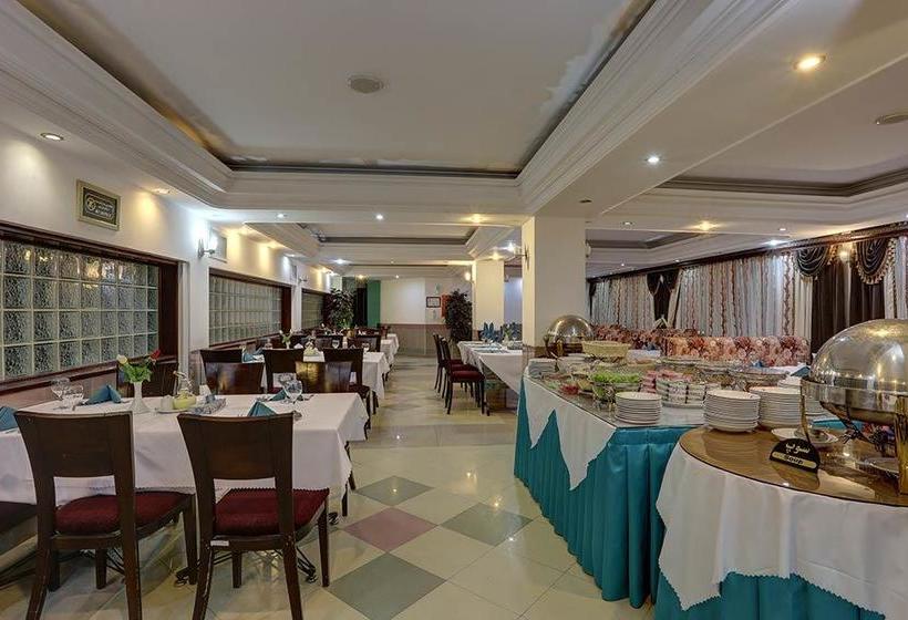 هتل Tourist Urmia