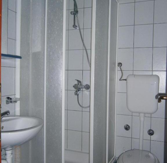 تختخواب و صبحانه Guest House Babić