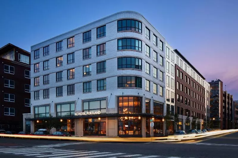 Ac Hotel By Marriott Portland Downtown/waterfront, Me