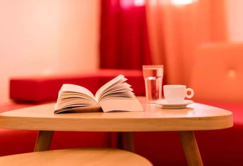 ホテル Acqua Vatos Paros