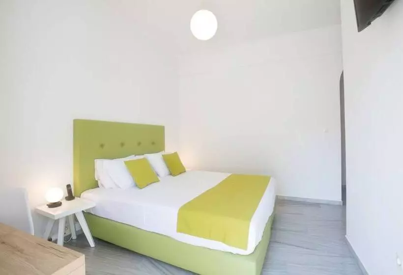 ホテル Acqua Vatos Paros