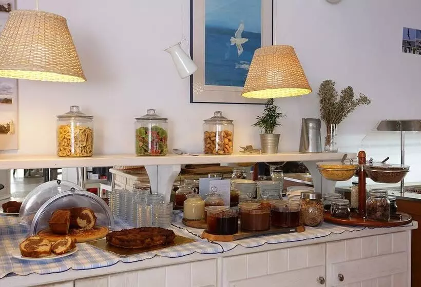 Hotelli Albatros Club Mykonos