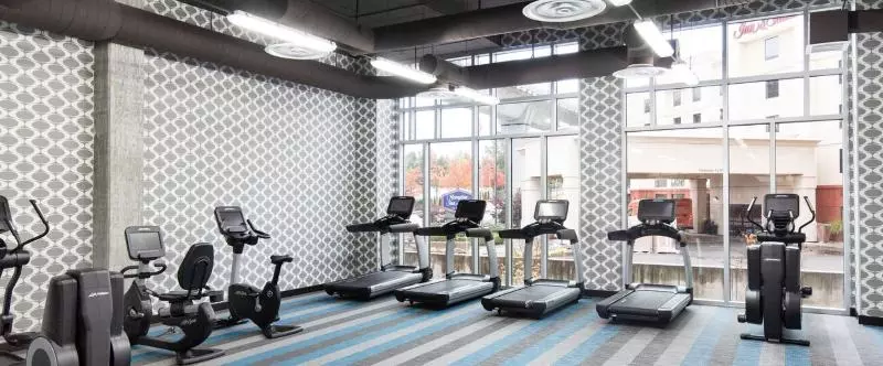 ホテル Aloft Seattle Seatac Airport