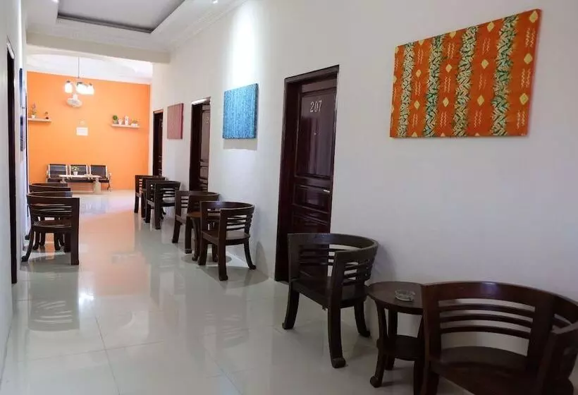 Hotel Ashofa