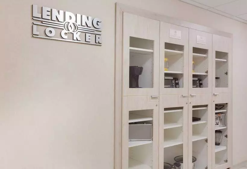 Hotelli Candlewood Suites Miami Intl Airport   36th St, An Ihg