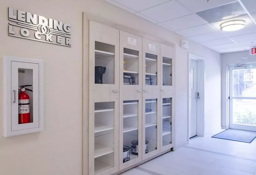 Hotelli Candlewood Suites Miami Intl Airport   36th St, An Ihg