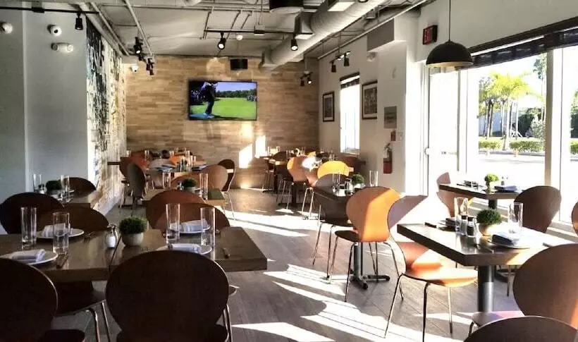 Hotelli Candlewood Suites Miami Intl Airport   36th St, An Ihg