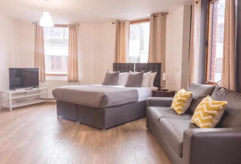 בית מלון כפרי Dream Apartments Liverpool