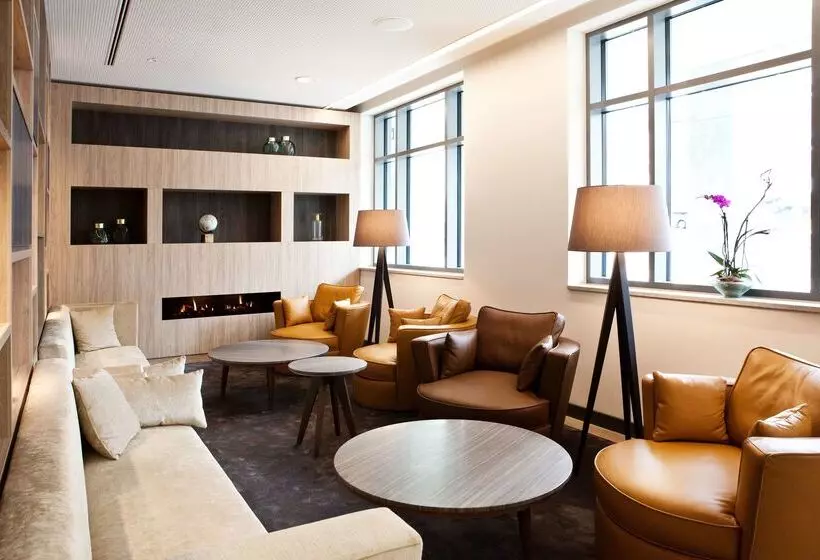 ホテル Hampton By Hilton Dortmund Phoenix See