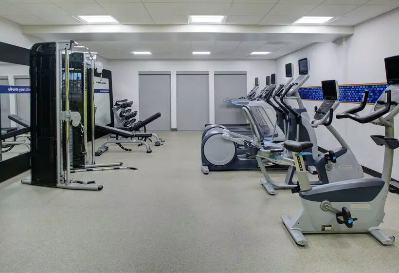 Hotelli Hampton Inn & Suites Irvineorange County Airport