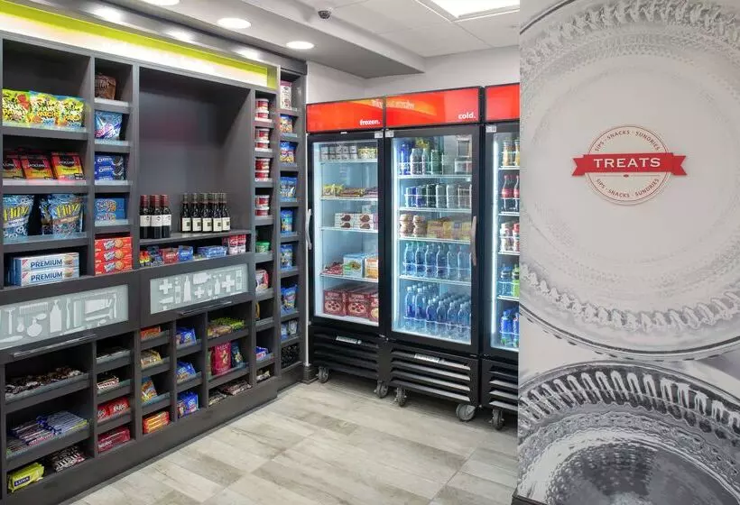 Hotelli Hampton Inn & Suites Irvineorange County Airport