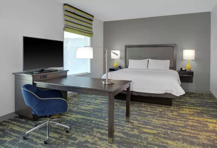 Hotelli Hampton Inn & Suites Irvineorange County Airport