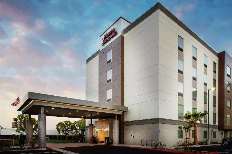 Hotelli Hampton Inn & Suites Irvineorange County Airport