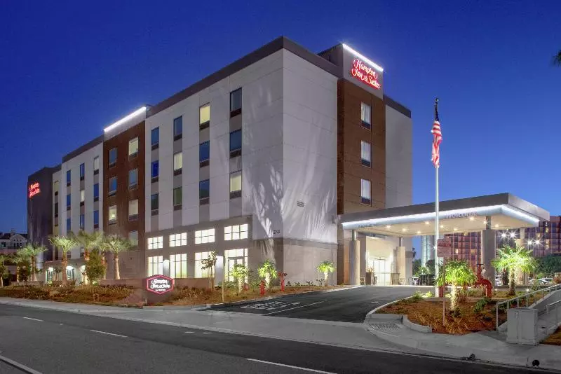 Hotelli Hampton Inn & Suites Irvineorange County Airport