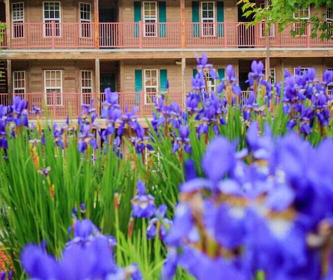 فندق Holiday Inn Club Vacations Oak N Spruce Resort In The Berkshires An Ihg