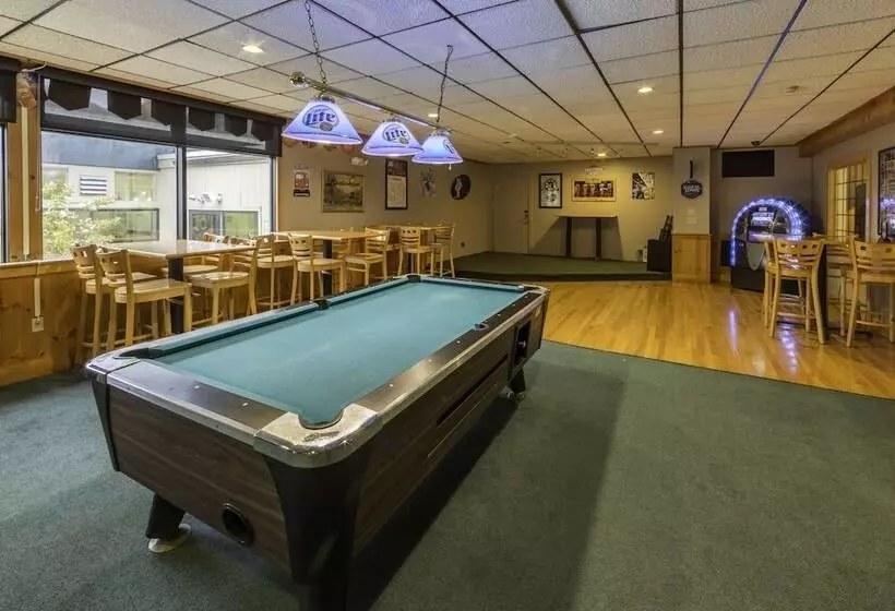 Hotelli Holiday Inn Club Vacations Oak N Spruce Resort In The Berkshires An Ihg