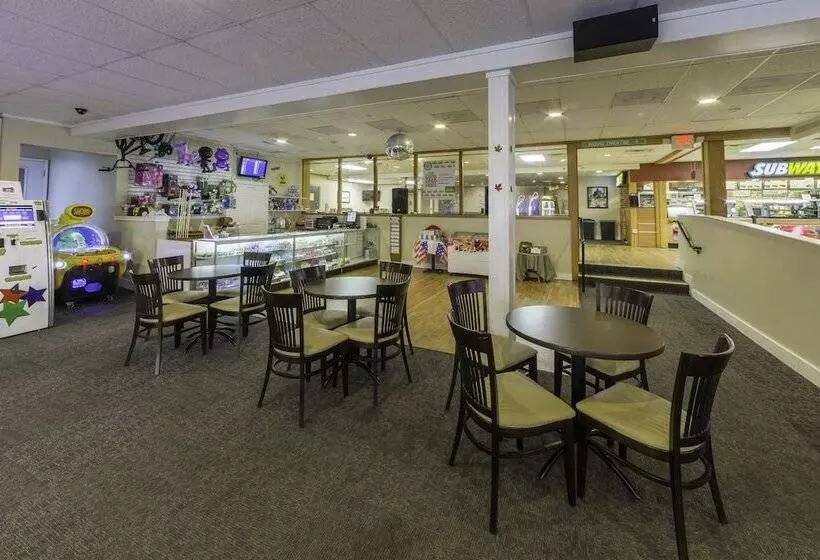 Hotelli Holiday Inn Club Vacations Oak N Spruce Resort In The Berkshires An Ihg