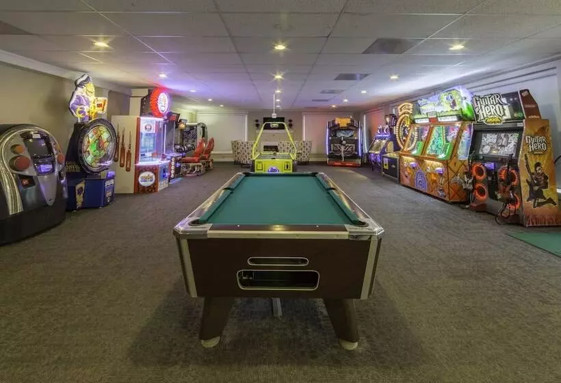 Hotelli Holiday Inn Club Vacations Oak N Spruce Resort In The Berkshires An Ihg