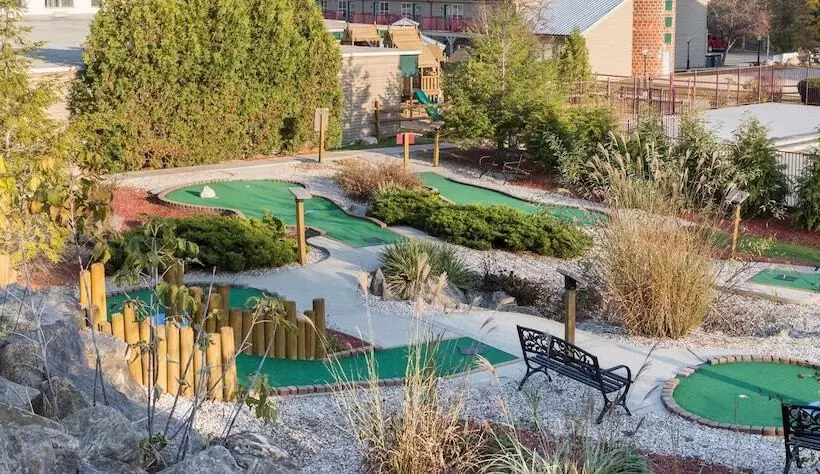 Hotelli Holiday Inn Club Vacations Oak N Spruce Resort In The Berkshires An Ihg