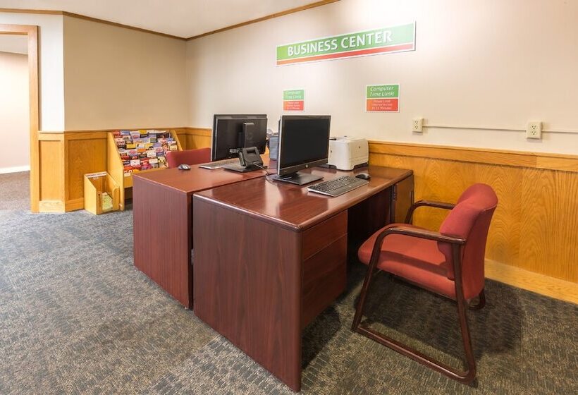 فندق Holiday Inn Club Vacations Oak N Spruce Resort In The Berkshires An Ihg