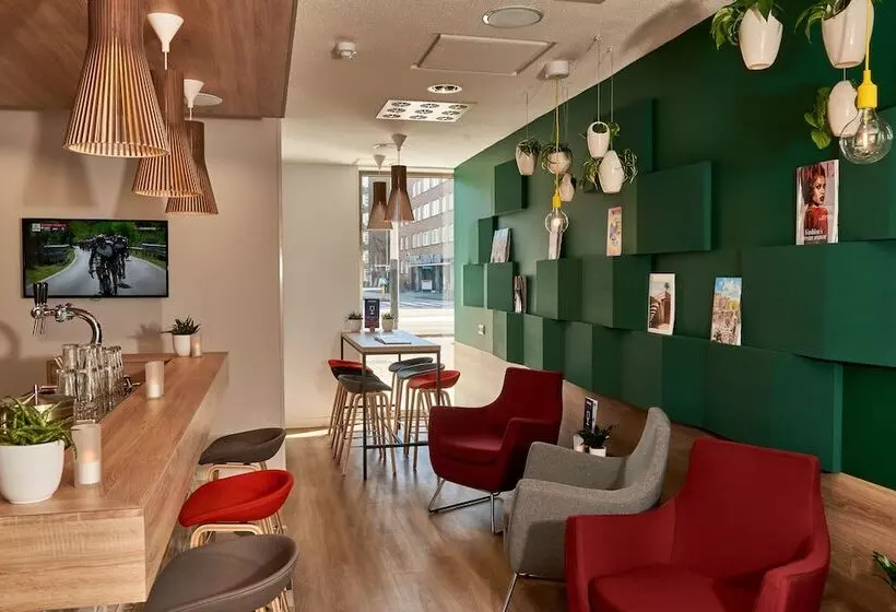 هتل Holiday Inn Express Amsterdam   City Hall, An Ihg