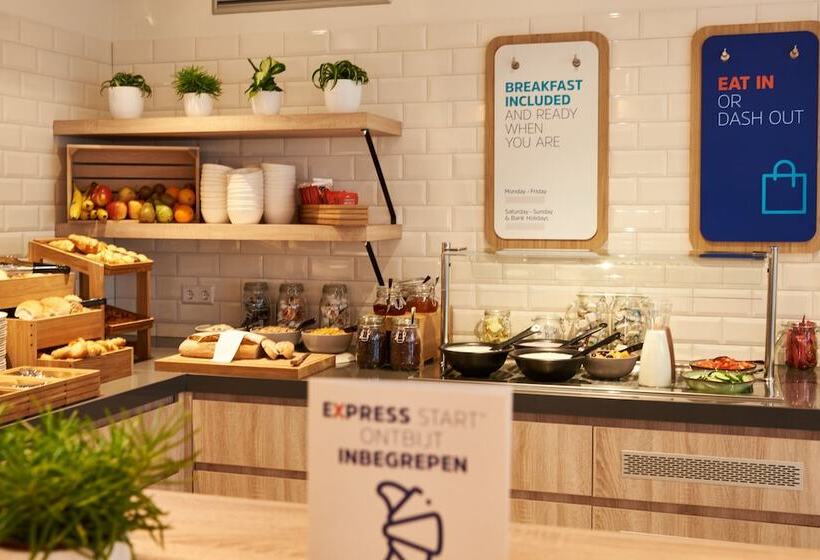 Hotel Holiday Inn Express Amsterdam   City Hall, An Ihg