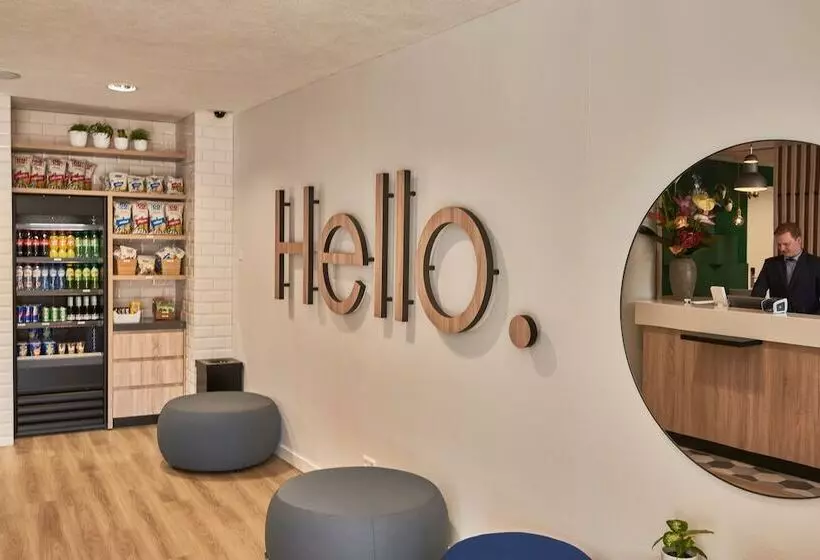 هتل Holiday Inn Express Amsterdam   City Hall, An Ihg