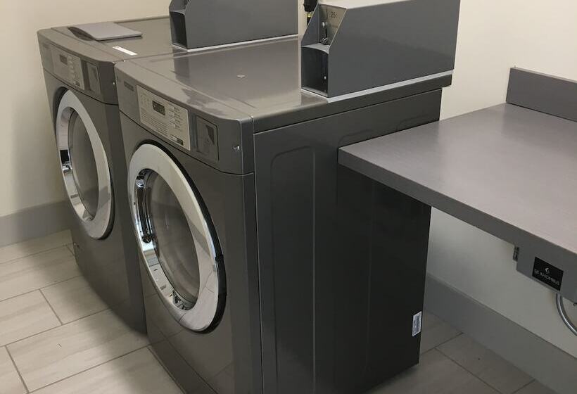 בית מלון כפרי Holiday Inn Express & Suites   Nebraska City, An Ihg