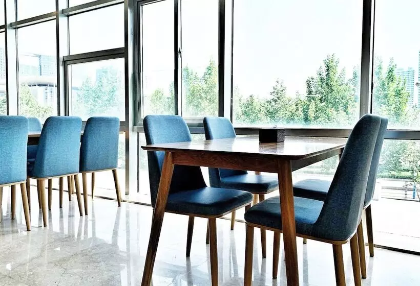 Hotelli Holiday Inn Express Jinan Exhibition Center By Ihg