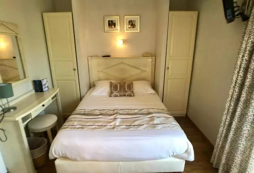 ホテル Hôtel Méditerranée