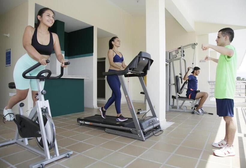 Hotel Los Puentes Comfacundi