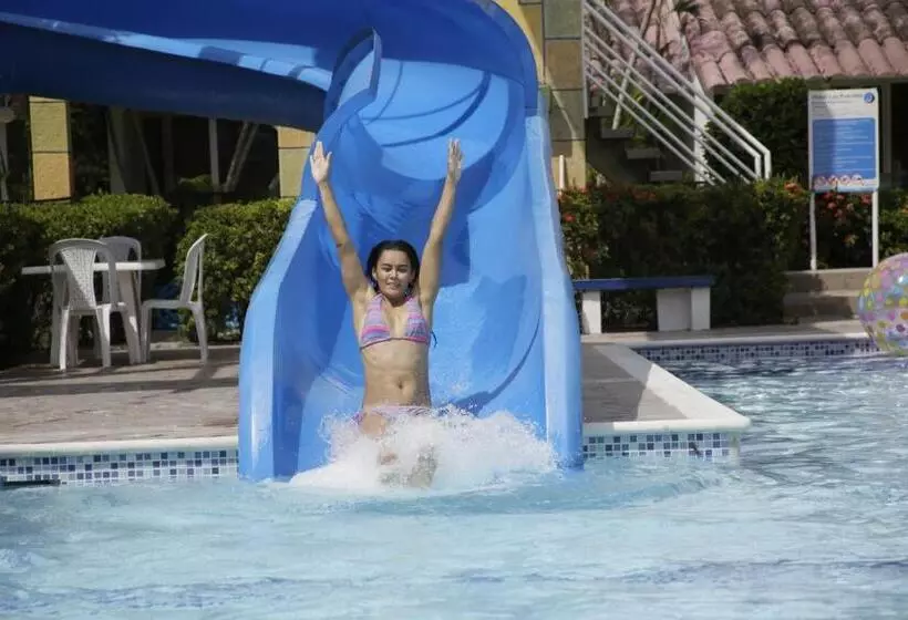 ホテル Los Puentes Comfacundi