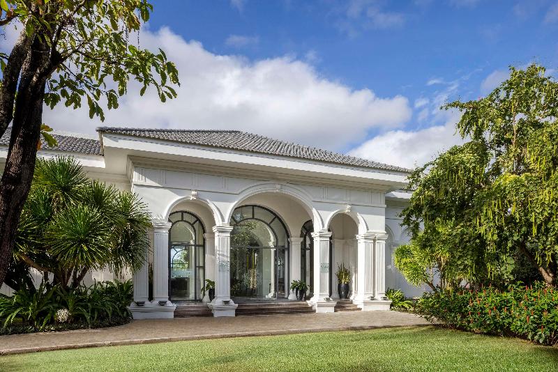 בית מלון כפרי Meliá Vinpearl Cam Ranh Beach Resort