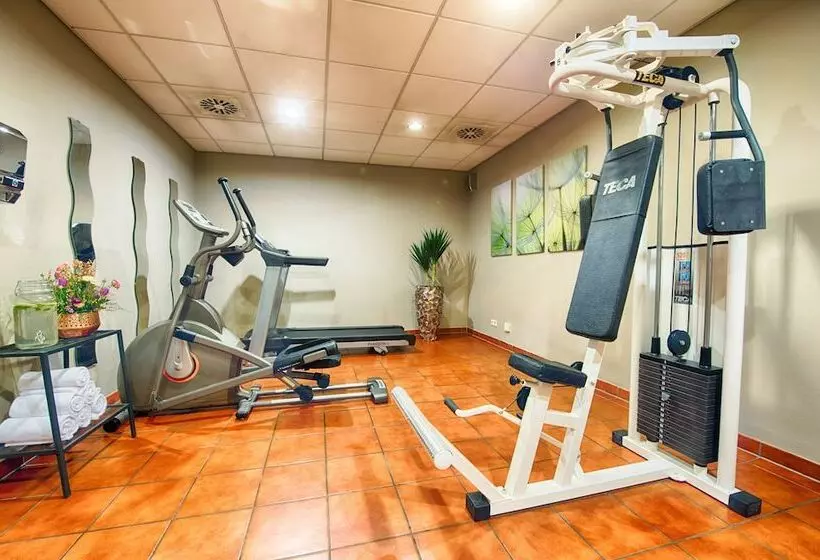 Nyx Hotel Munich By Leonardo Hotels