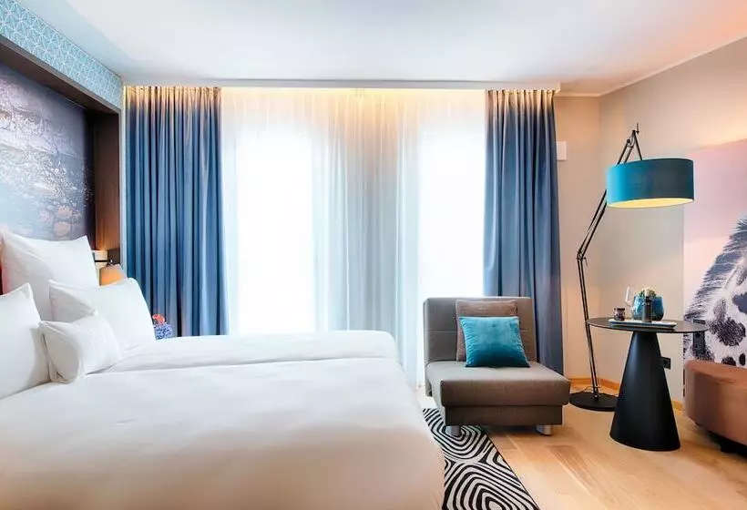 Nyx Hotel Munich By Leonardo Hotels