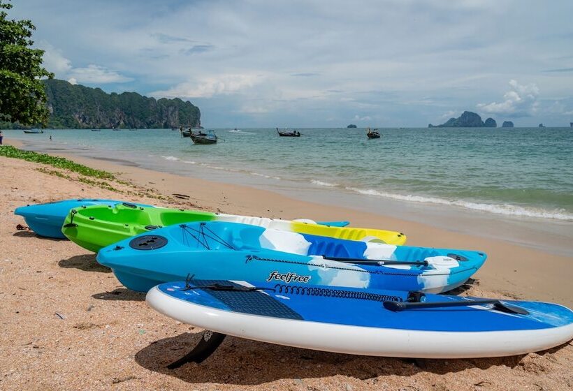 هتل Panan Krabi Resort Sha Extra Plus