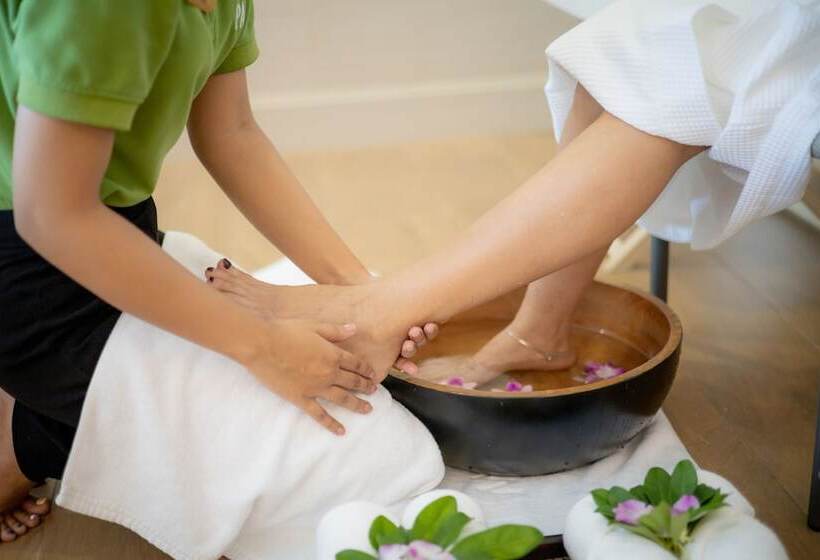 هتل Panan Krabi Resort Sha Extra Plus