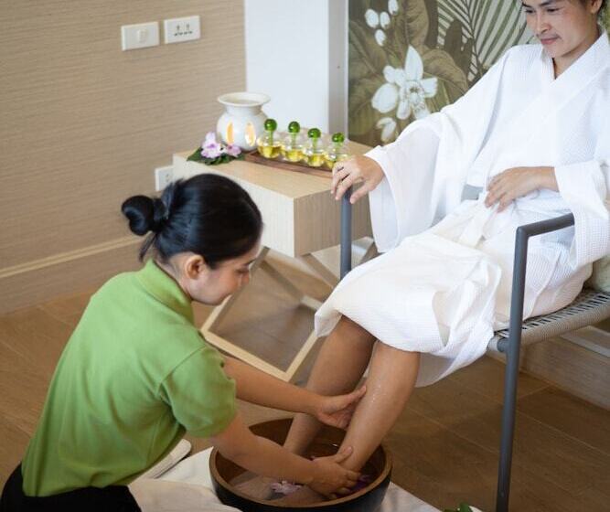 هتل Panan Krabi Resort Sha Extra Plus