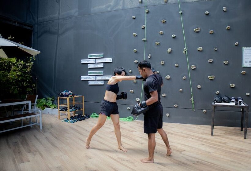 هتل Panan Krabi Resort Sha Extra Plus