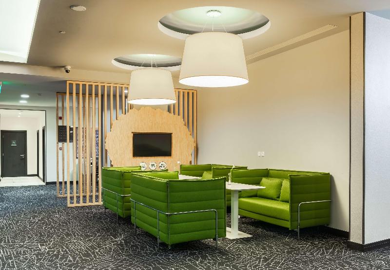 בית מלון כפרי Park Inn By Radisson Jubail Industrial City