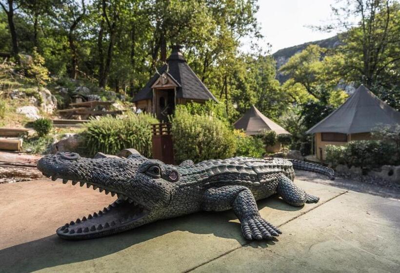 فندق Prehistoric Lodge Adult Only