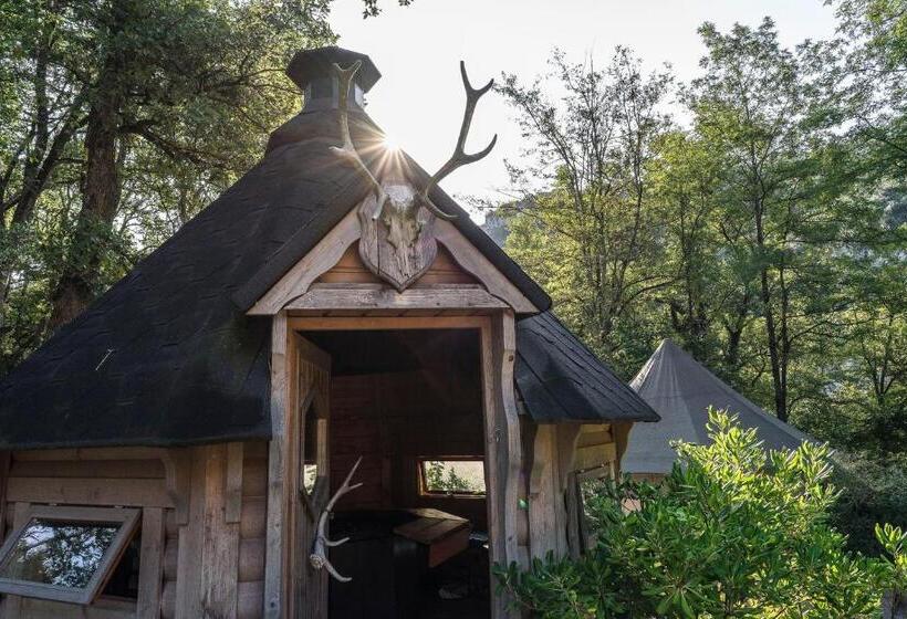 فندق Prehistoric Lodge Adult Only