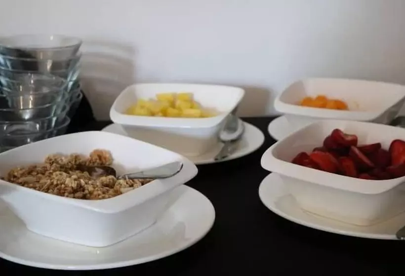 ホテル Radisson  Curico